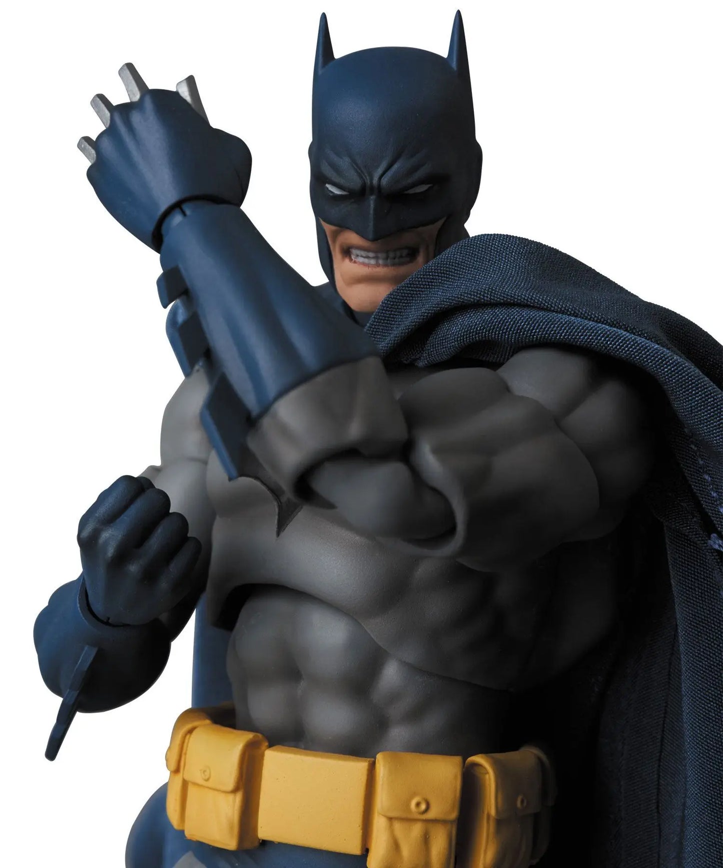DC Comics figurine MAFEX Batman Hush Ver. Réedition 16cm Medicom Toy