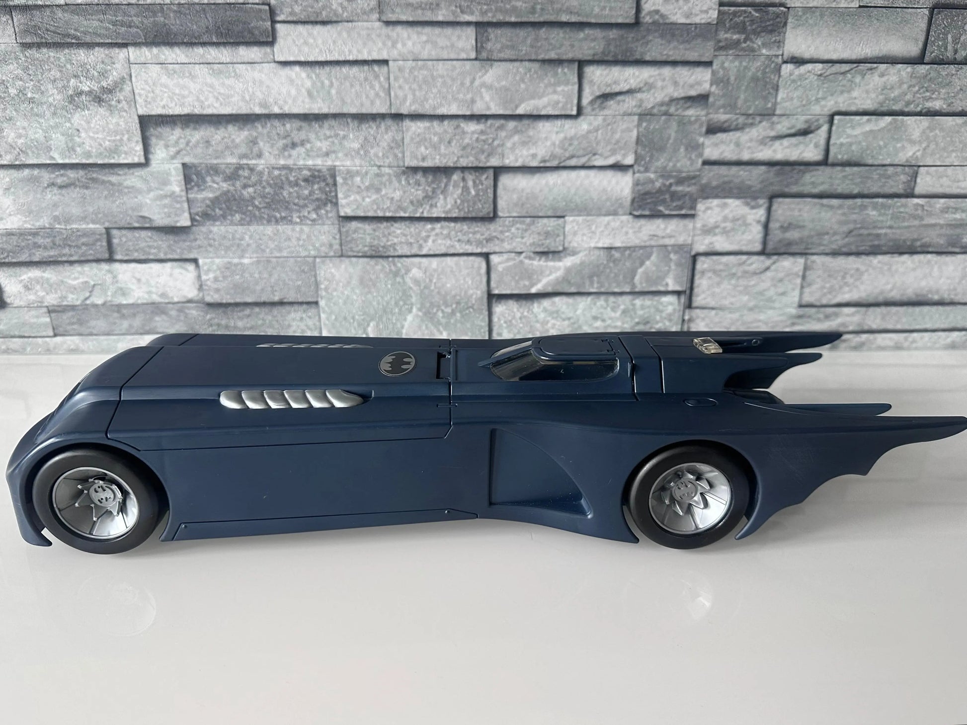 Batmobile et Batman Kenner 1993 Kenner