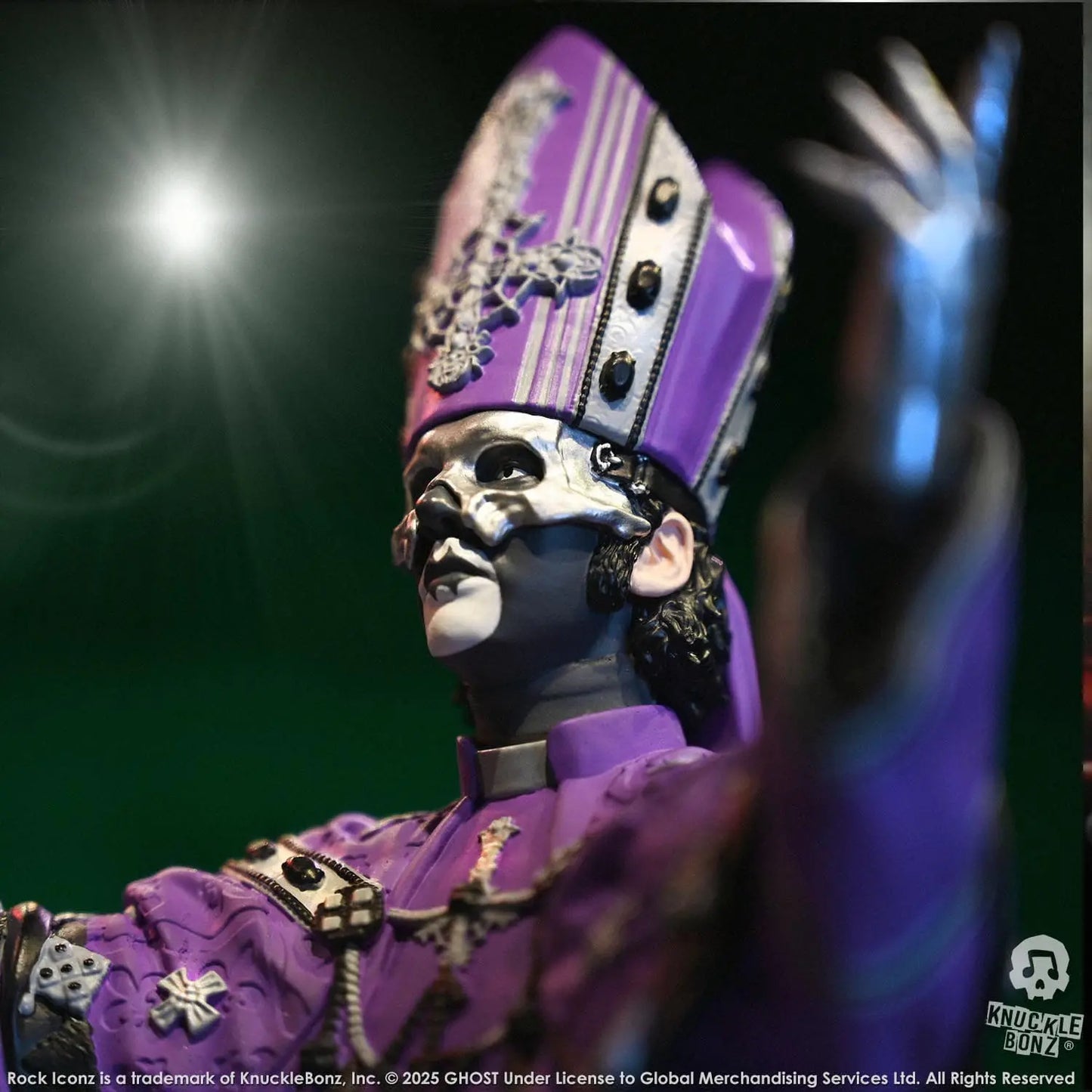 Ghost Papa V Perpetua statuette Rock Iconz Purple Robes 22cm Knucklebonz