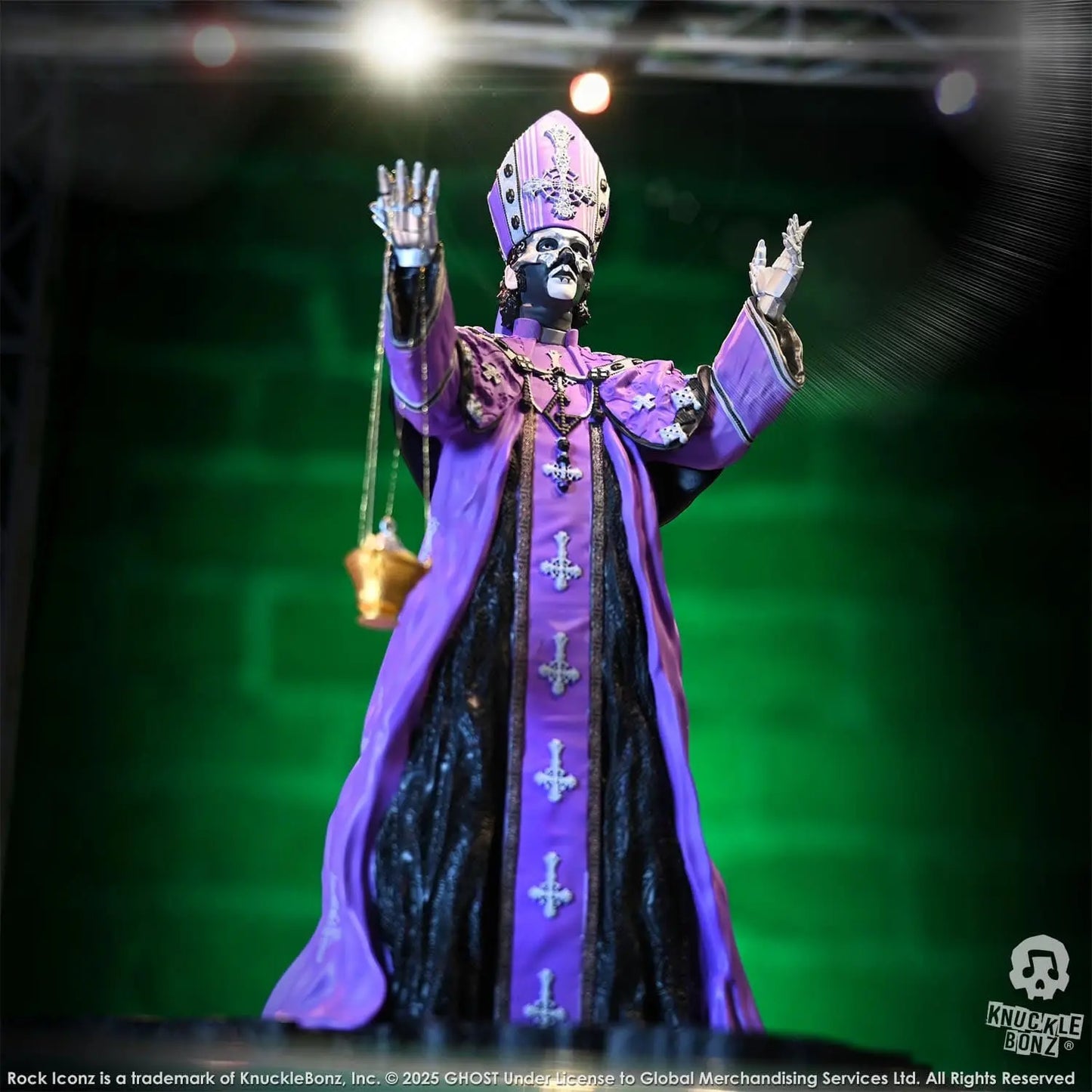 Ghost Papa V Perpetua statuette Rock Iconz Purple Robes 22cm Knucklebonz