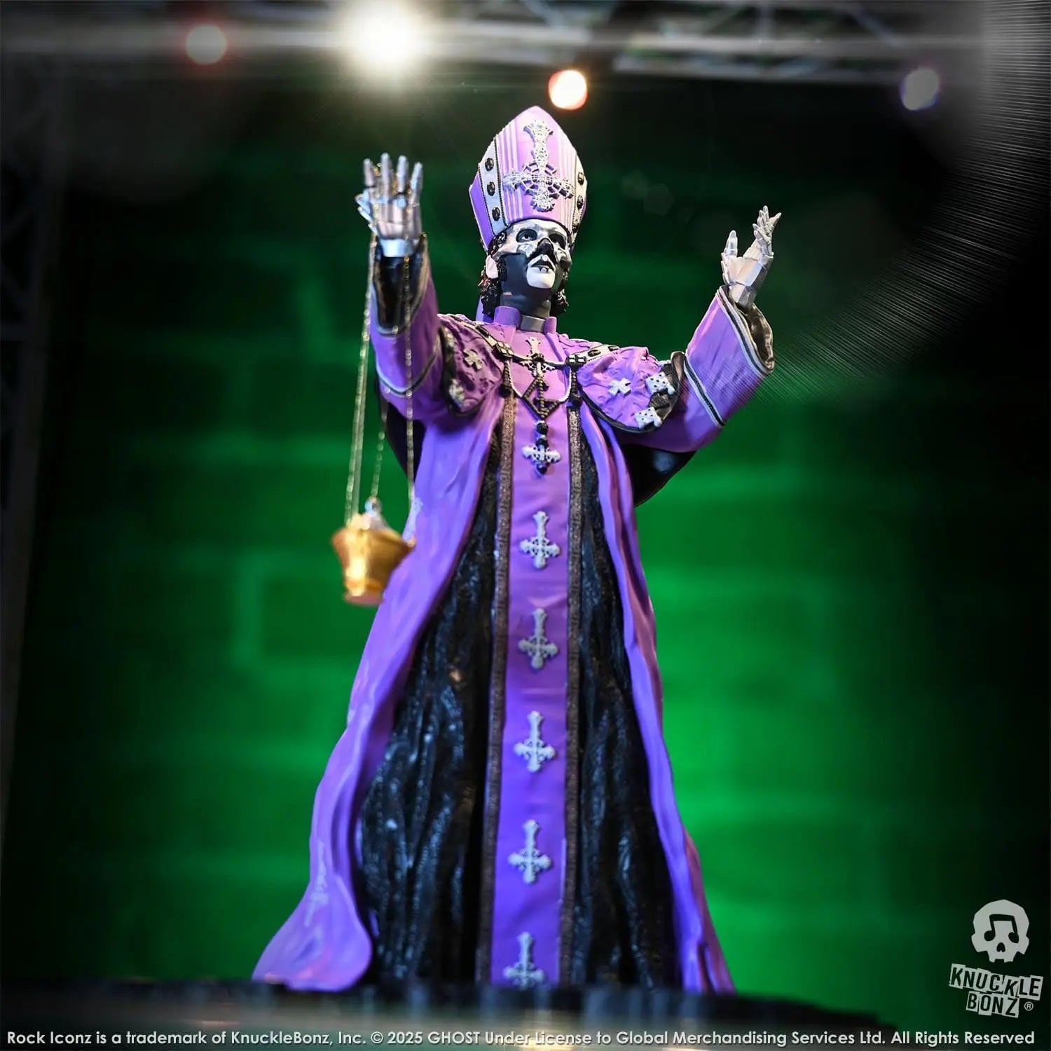 Ghost Papa V Perpetua statuette Rock Iconz Purple Robes 22cm Knucklebonz