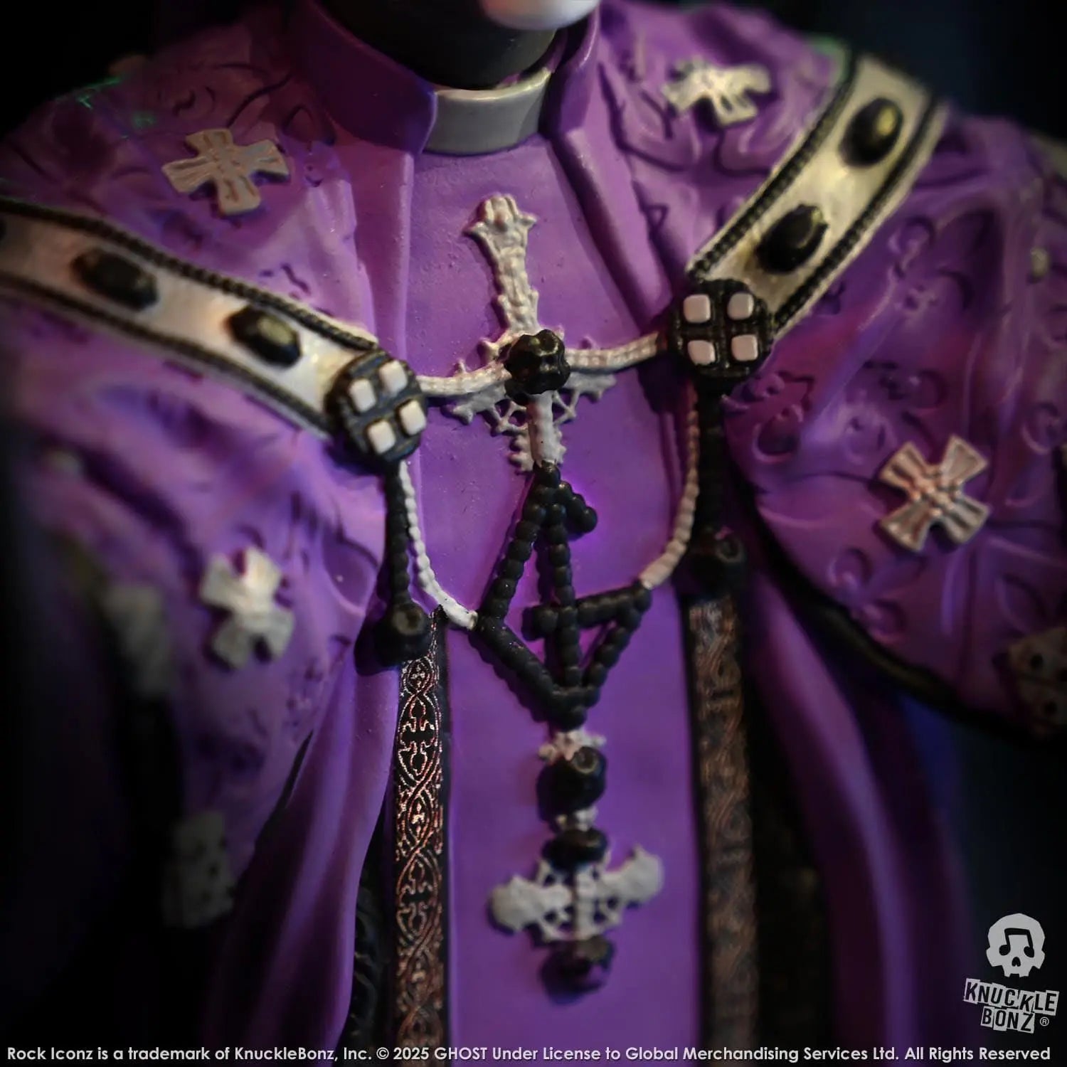 Ghost Papa V Perpetua statuette Rock Iconz Purple Robes 22cm Knucklebonz