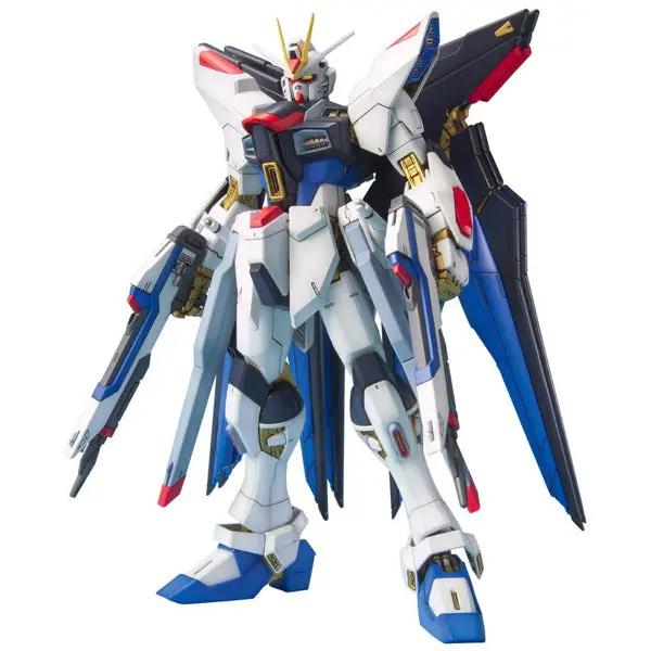Gundam Gunpla  Strike Freedom MG 1/100 Bandai Hobby