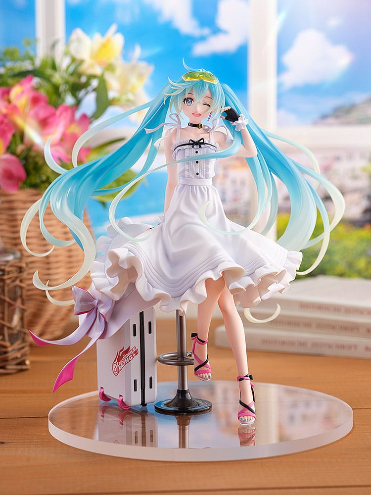 Hatsune Miku GT Project Original PVC 1/7 Vacation Style 24cm Wonderful Works