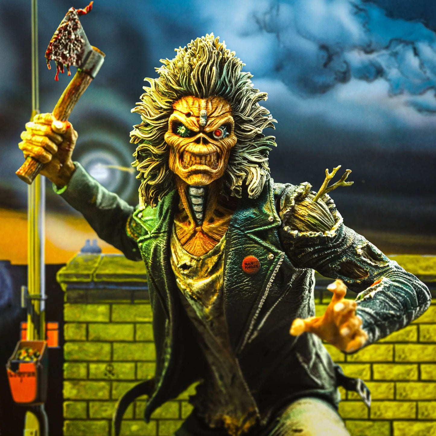 Iron Maiden Eddie statuette 1/10 Art Scale Eddie 50th Year Anniversary 22 cm - Rue Du Retro