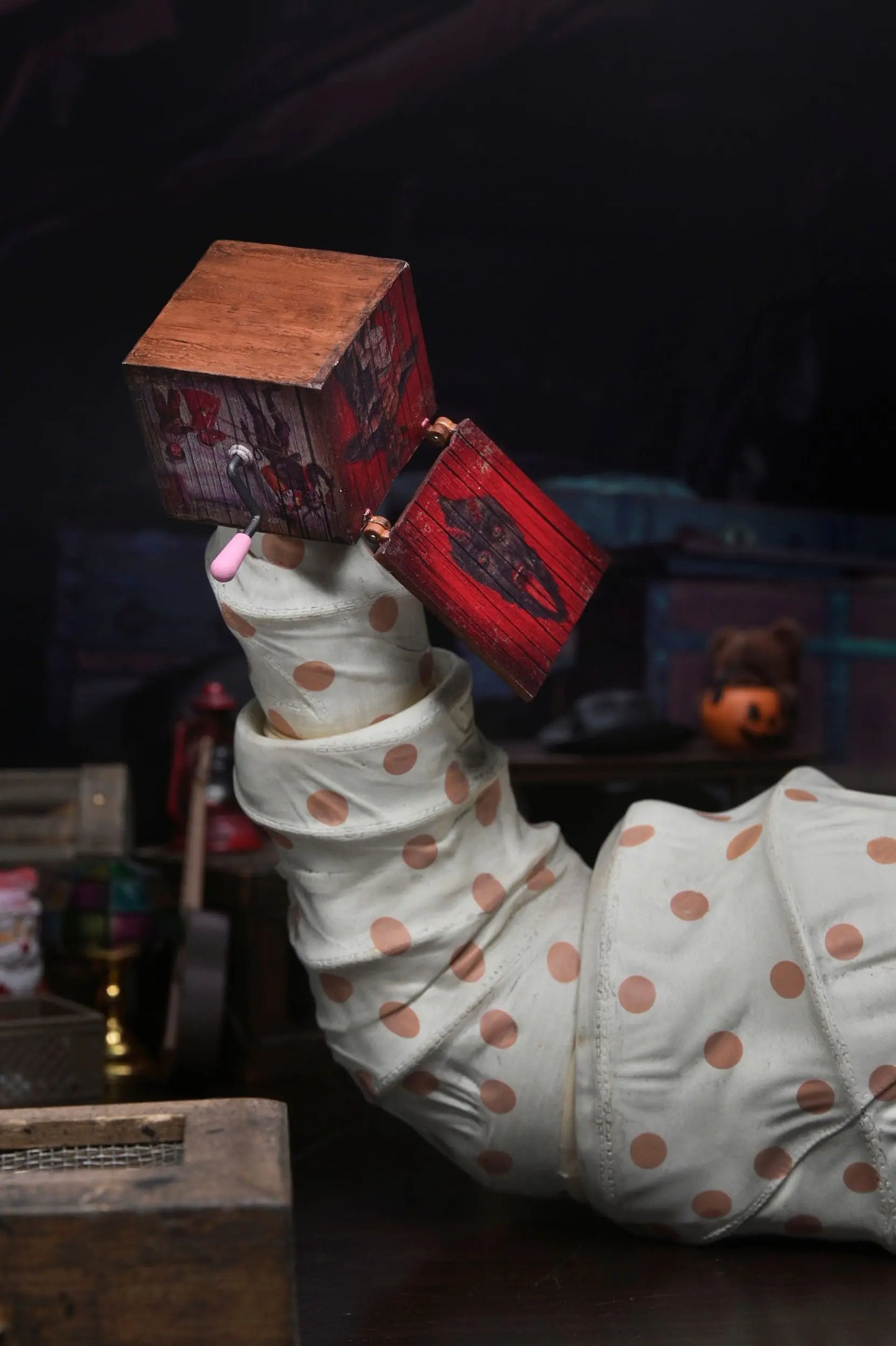 Krampus figurine Der Klown Deluxe Figure 18 cm NECA