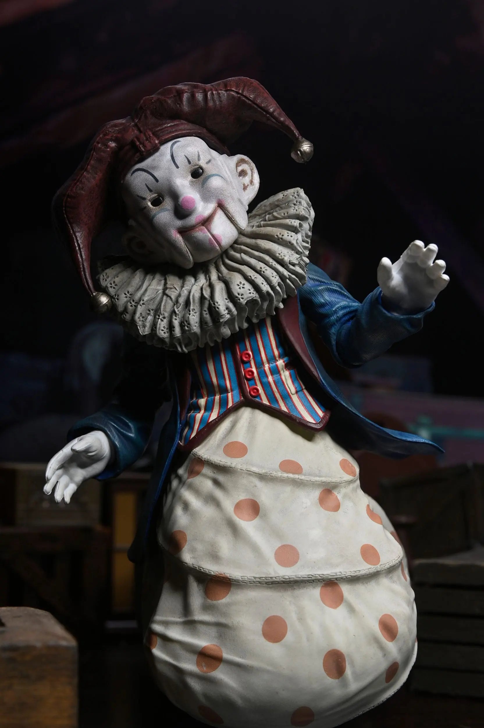 Krampus figurine Der Klown Deluxe Figure 18 cm NECA