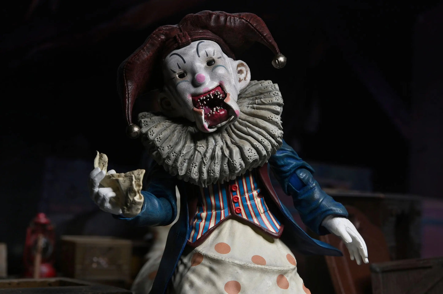 Krampus figurine Der Klown Deluxe Figure 18 cm NECA