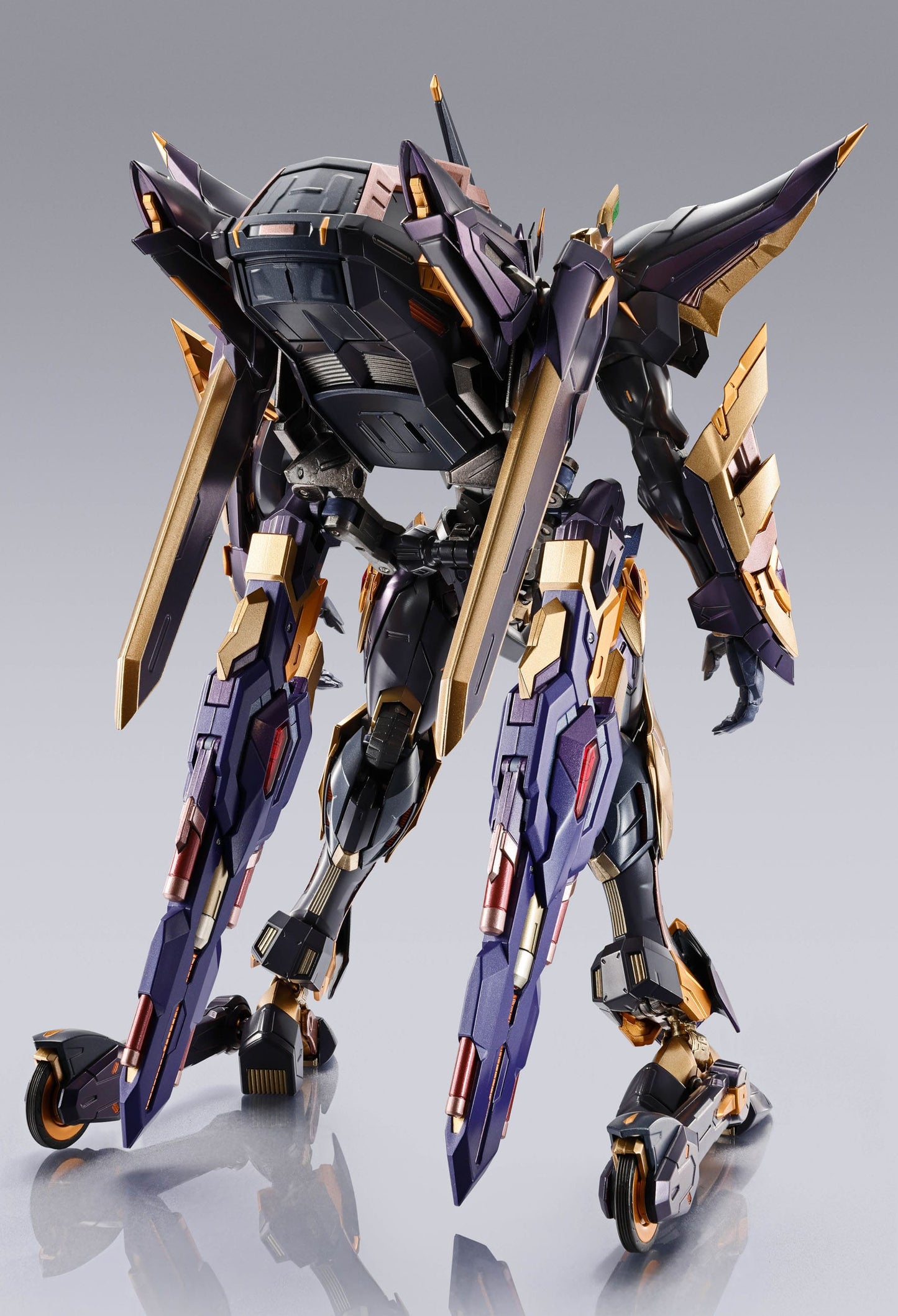 Lancelot Albion Zero Code Geass: Lelouch of the Rebellion figurine Metal Build Dragon Scale 18 cm - Rue Du Retro
