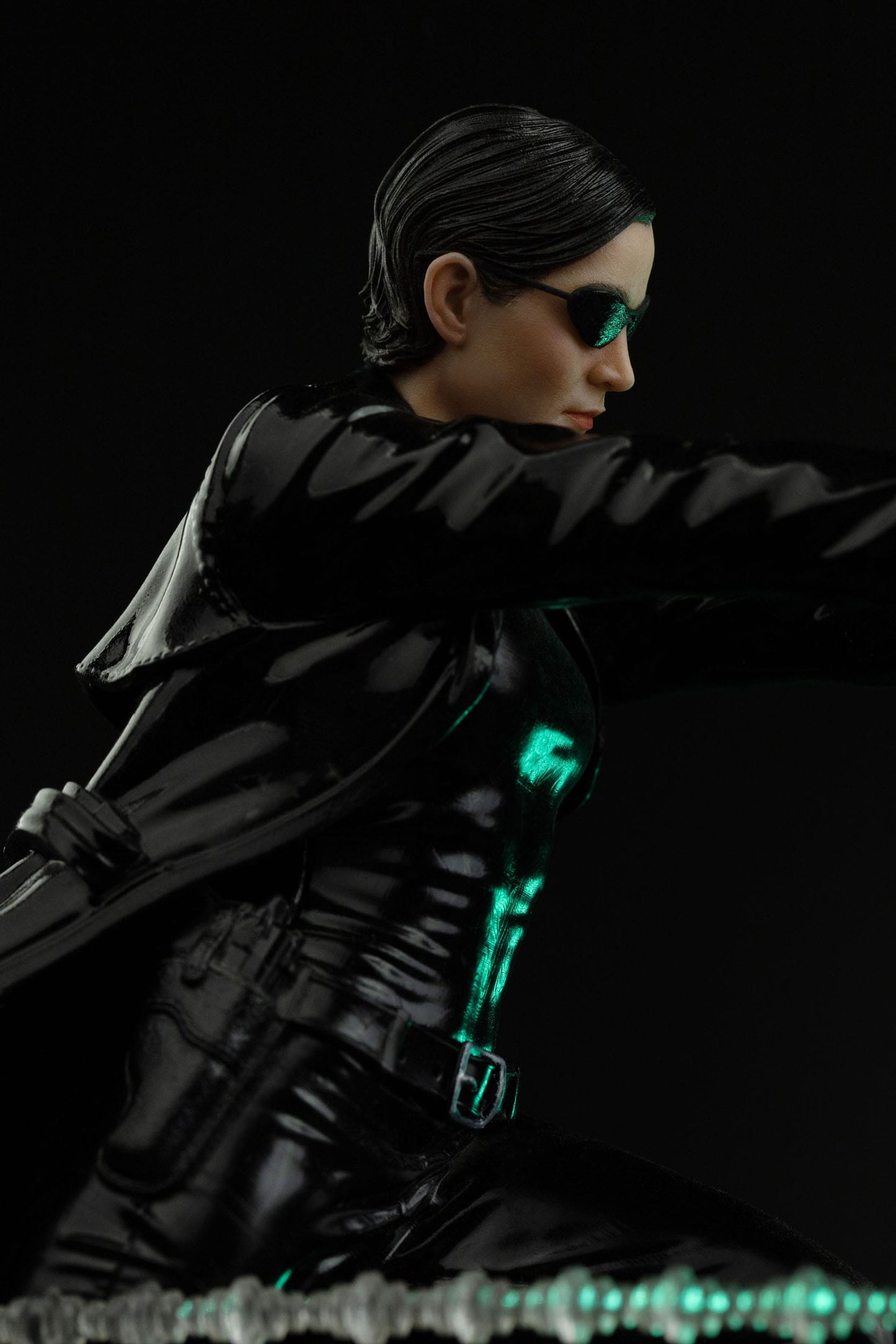Matrix Trinity statuette 1/10 Art Scale 22 cm Iron Studios