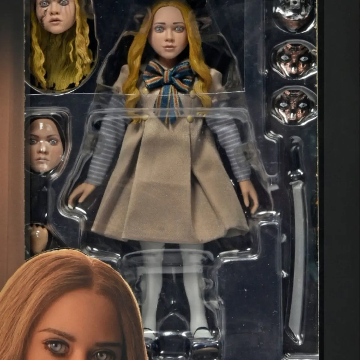 Megan figurine Clothed 20cm Neca