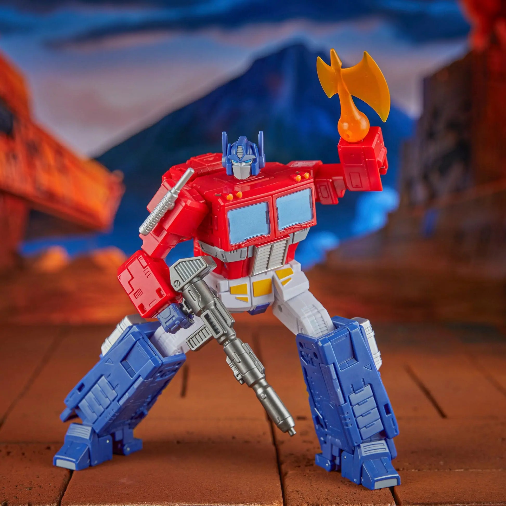 Optimus Prime Transformers The Movie Generations Studio Series Commander Class figurine 18cm Hasbro