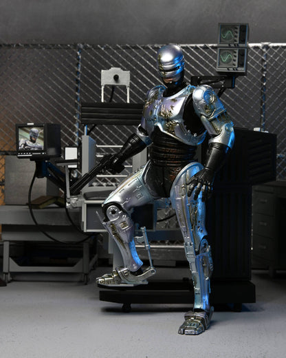 RoboCop figurine Ultimate Battle Damaged RoboCop with Chair 18 cm Neca