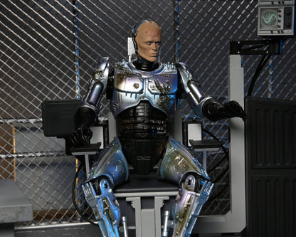 RoboCop figurine Ultimate Battle Damaged RoboCop with Chair 18 cm Neca