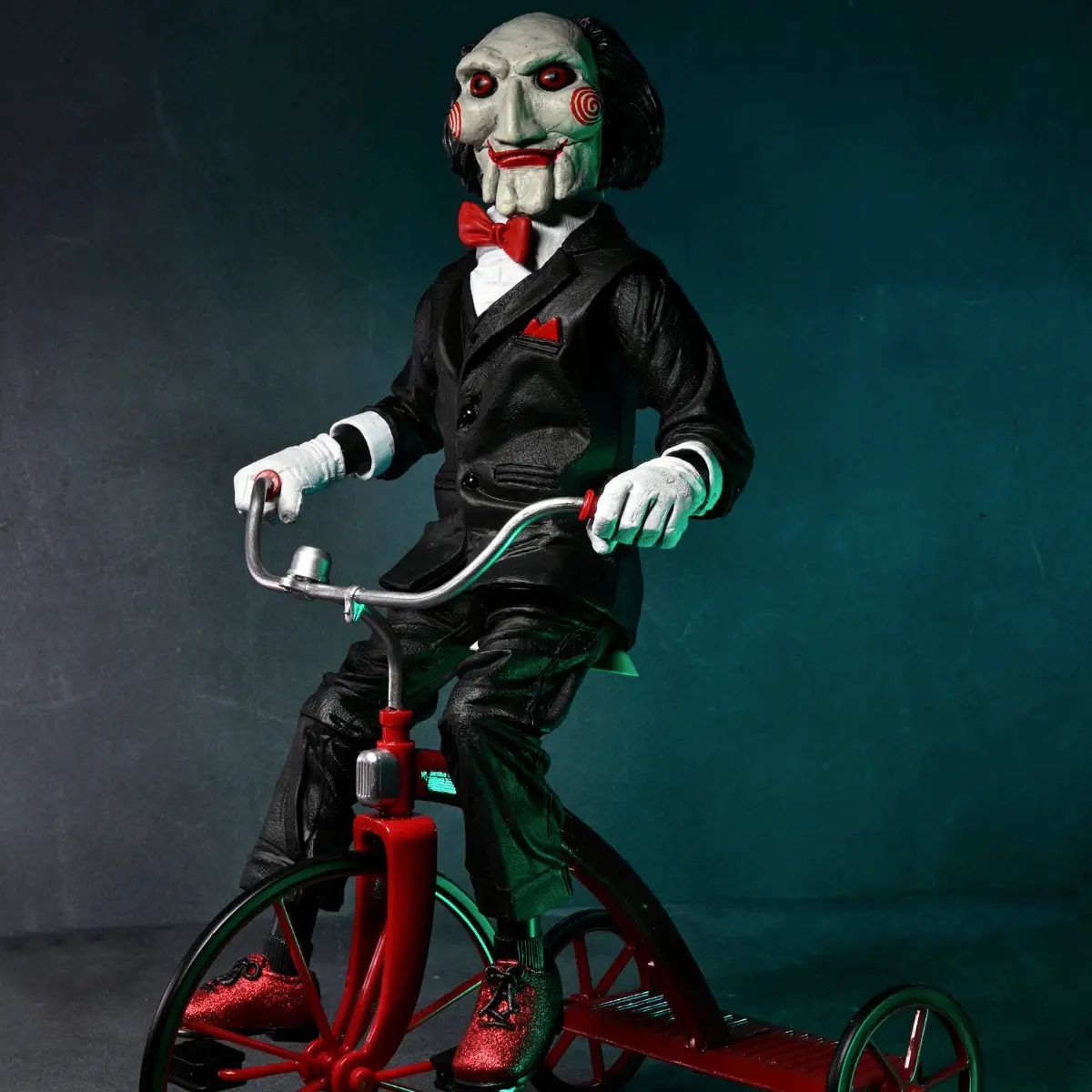 Saw Billy figurine sonore Billy with Tricycle 30cm Neca