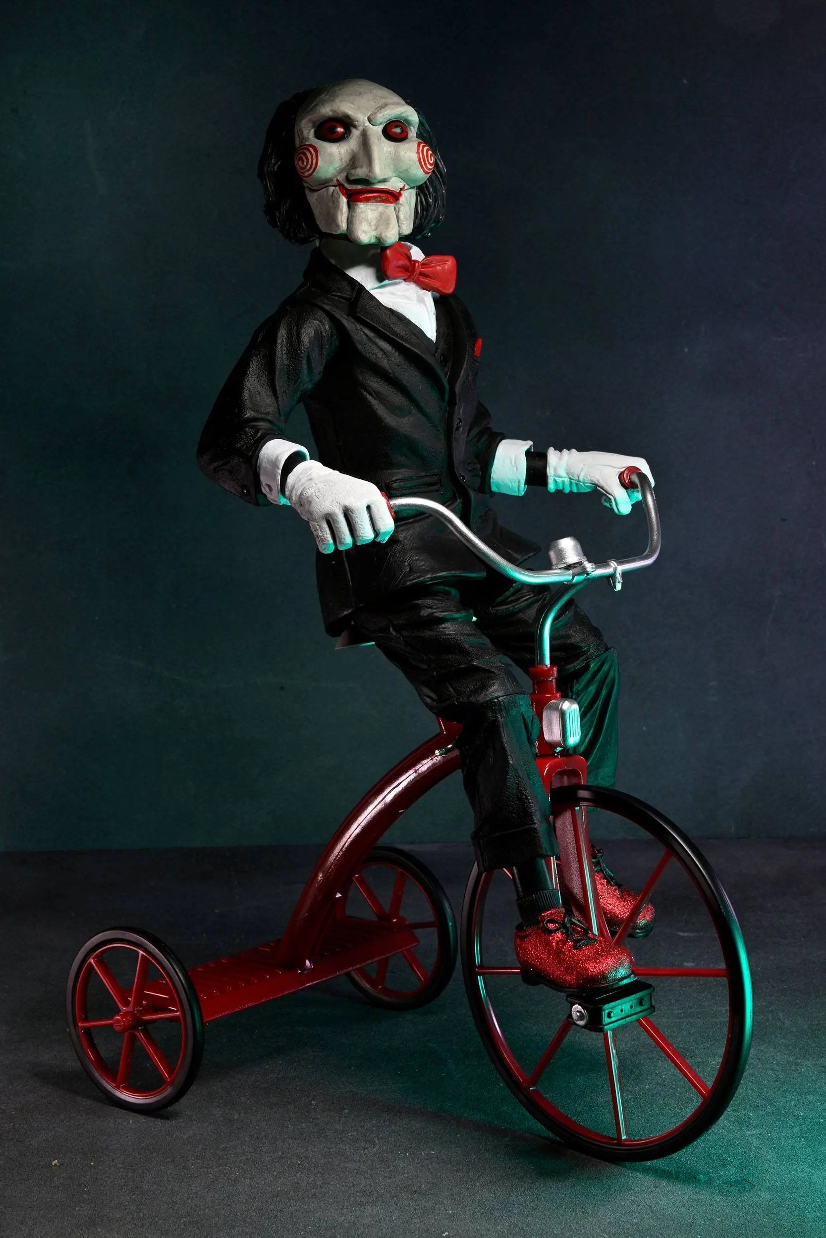 Saw Billy figurine sonore Billy with Tricycle 30cm Neca