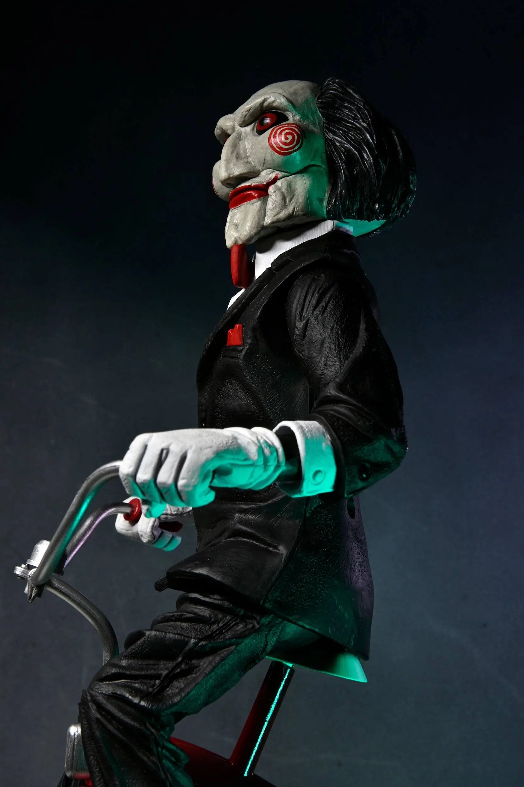 Saw Billy figurine sonore Billy with Tricycle 30cm Neca
