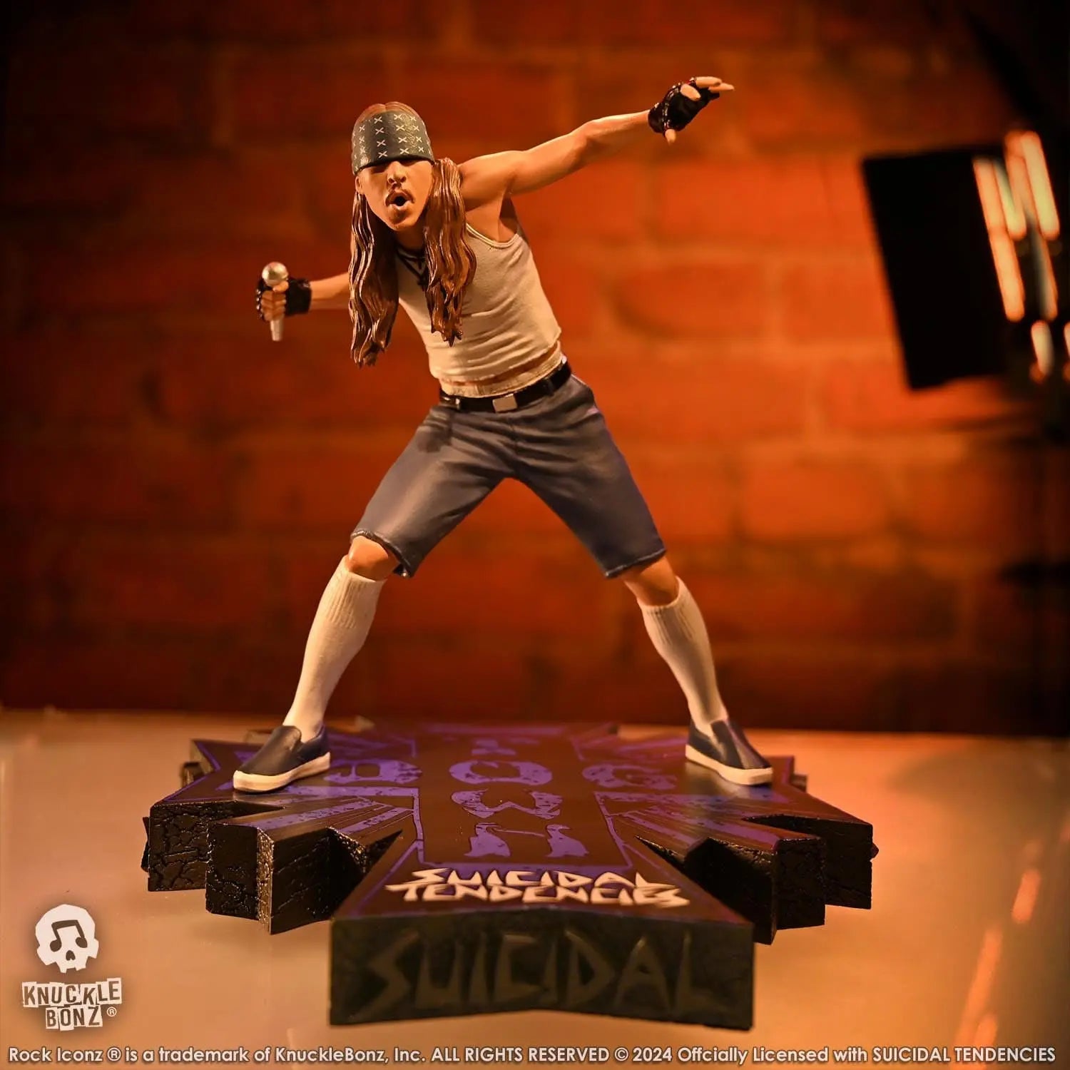 Suicidal Tendencies Mike Muir statuette Rock Iconz Mike Muir 22cm Knucklebonz