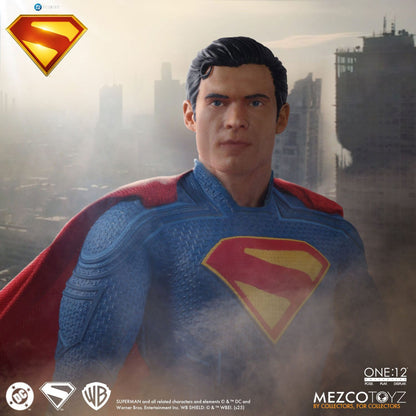 Superman 2025  figurine 17 cm Mezco Mezco Toys