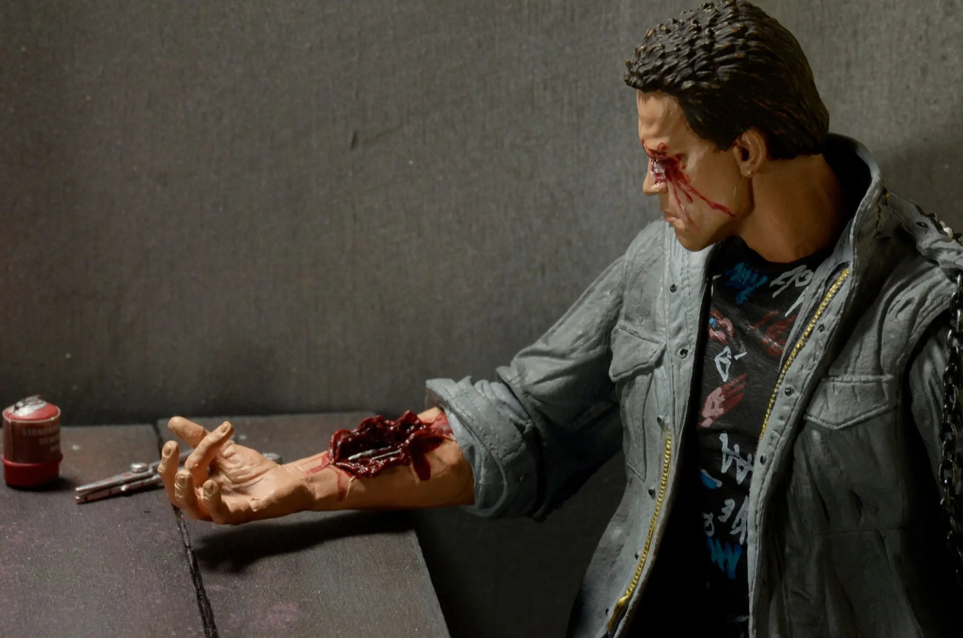 Terminator figurine Ultimate T-800 (Tech Noir) 18cm Neca