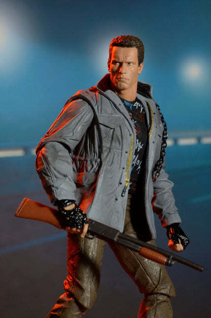 Terminator figurine Ultimate T-800 (Tech Noir) 18cm Neca