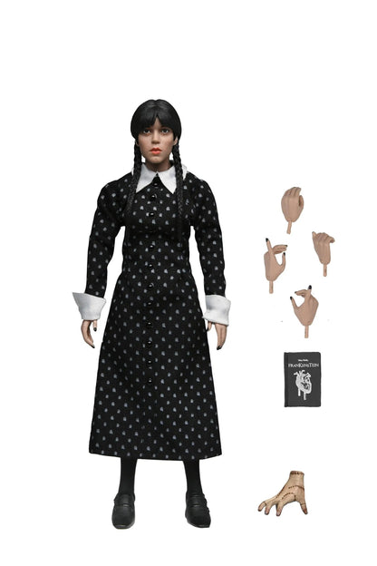 Mercredi Wednesday figurine Classic Dress 20cm Neca