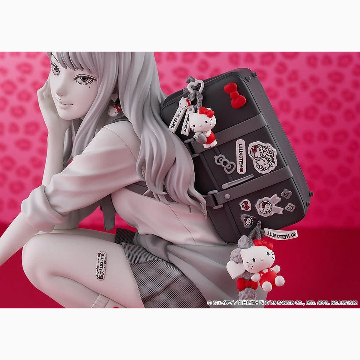 Junji Ito figurine PVC Gyaru Tomie x Hello Kitty 14 cm - Image 7
