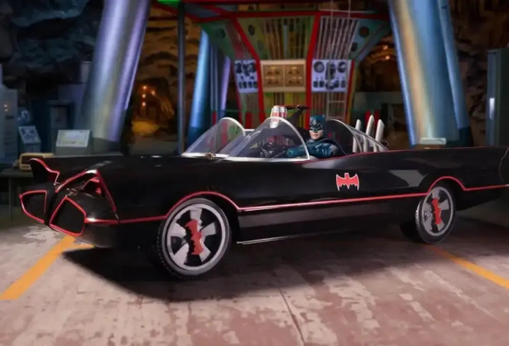 Batman Batmobile 1966 DC Multiverse véhicule 53cm McFarlane Toys