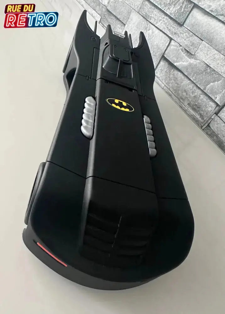 Batmobile 1993 Kenner Custom Noir Mat / Full Matt me Black Paint et Batman Combat Belt