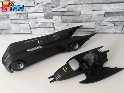 Batmobile 1993 Kenner Custom Noir Mat / Full Matt me Black Paint et Batman Combat Belt