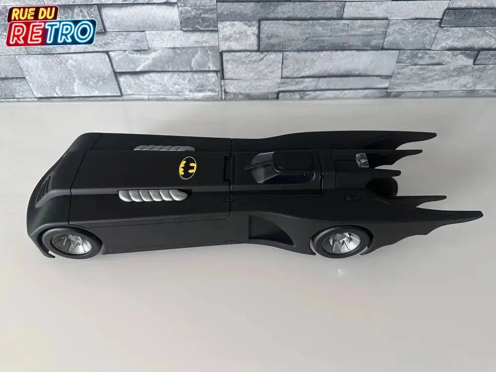 Batmobile 1993 Kenner Custom Noir Mat / Full Matt me Black Paint et Batman Combat Belt