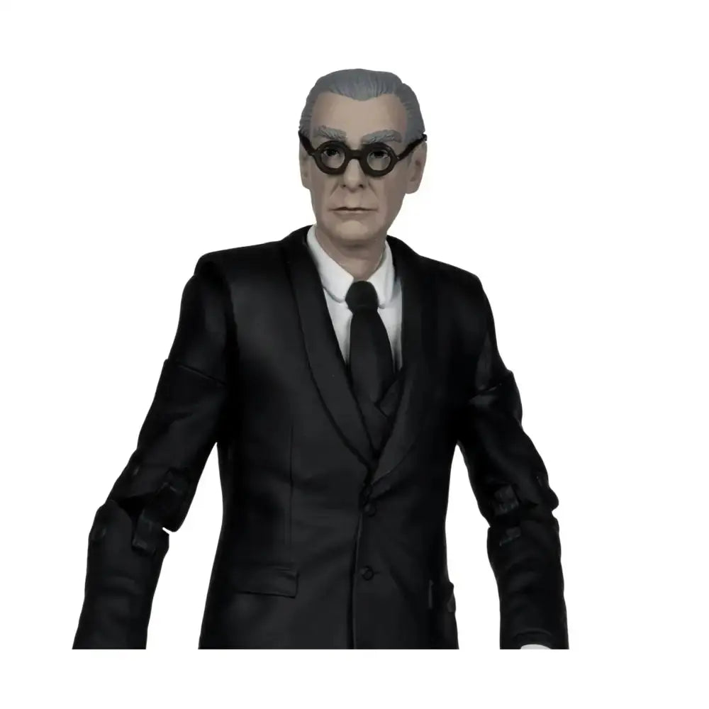 Batmobile Batman Forever DC Multiverse et figurine Alfred Pennyworth 79cm McFarlane Toys