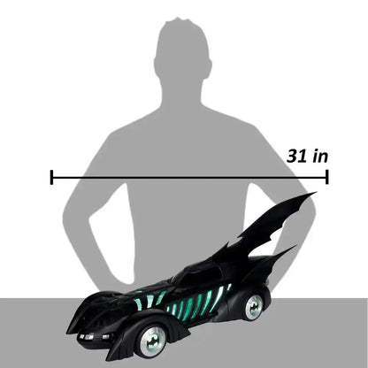 Batmobile Batman Forever DC Multiverse et figurine Alfred Pennyworth 79cm McFarlane Toys