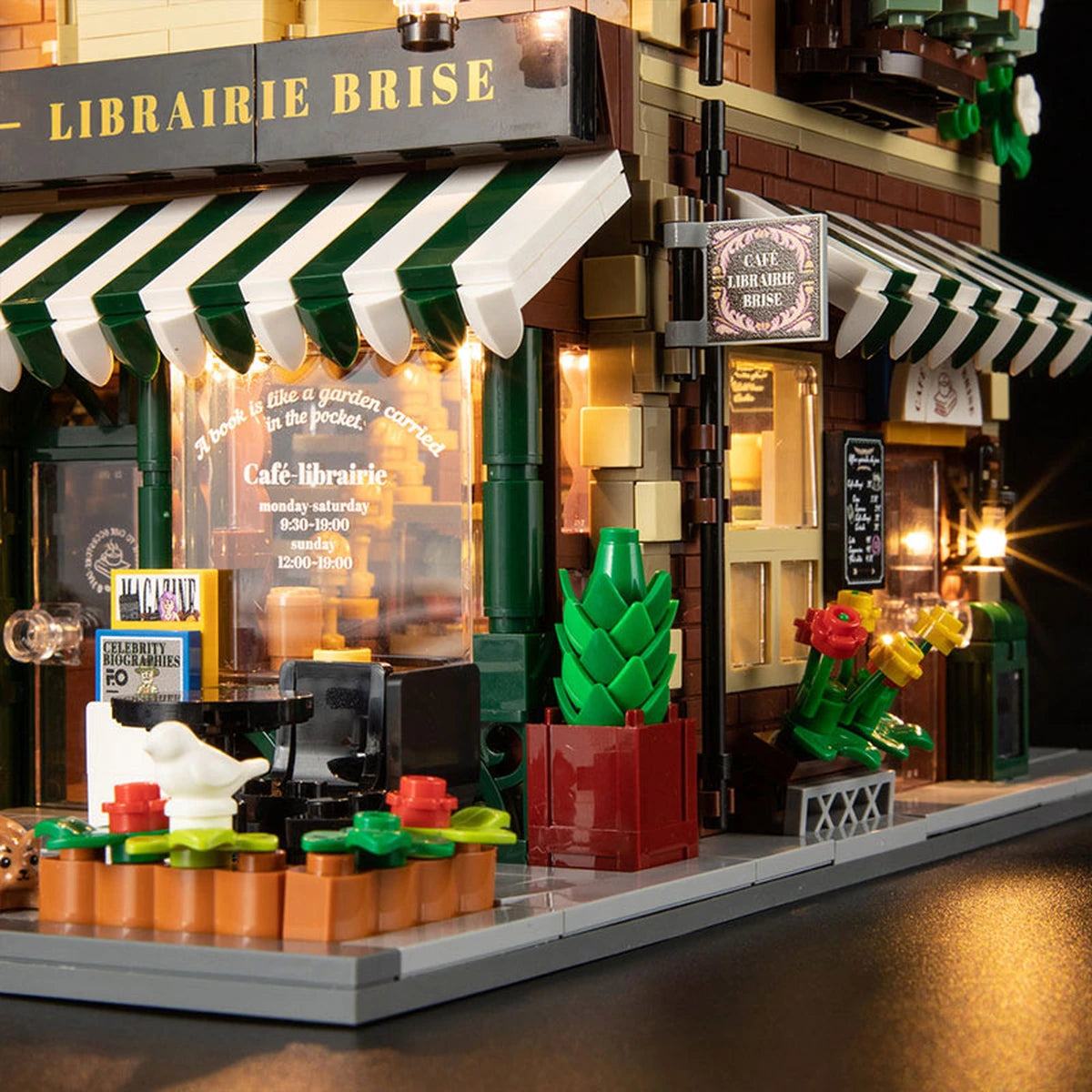 Lumibricks Town Life 15002 Book-Cafe 1718Pcs - Image 4