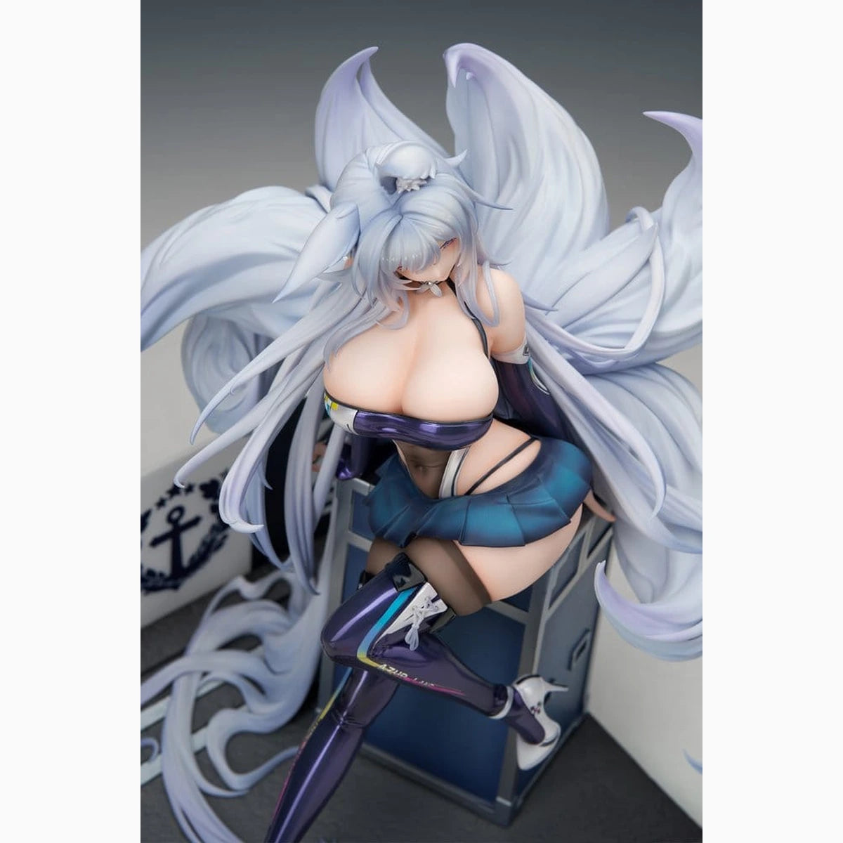 Azur Lane figurine PVC 1/7 Shinano Moonlit Chrome Ver. 25 cm - Image 4