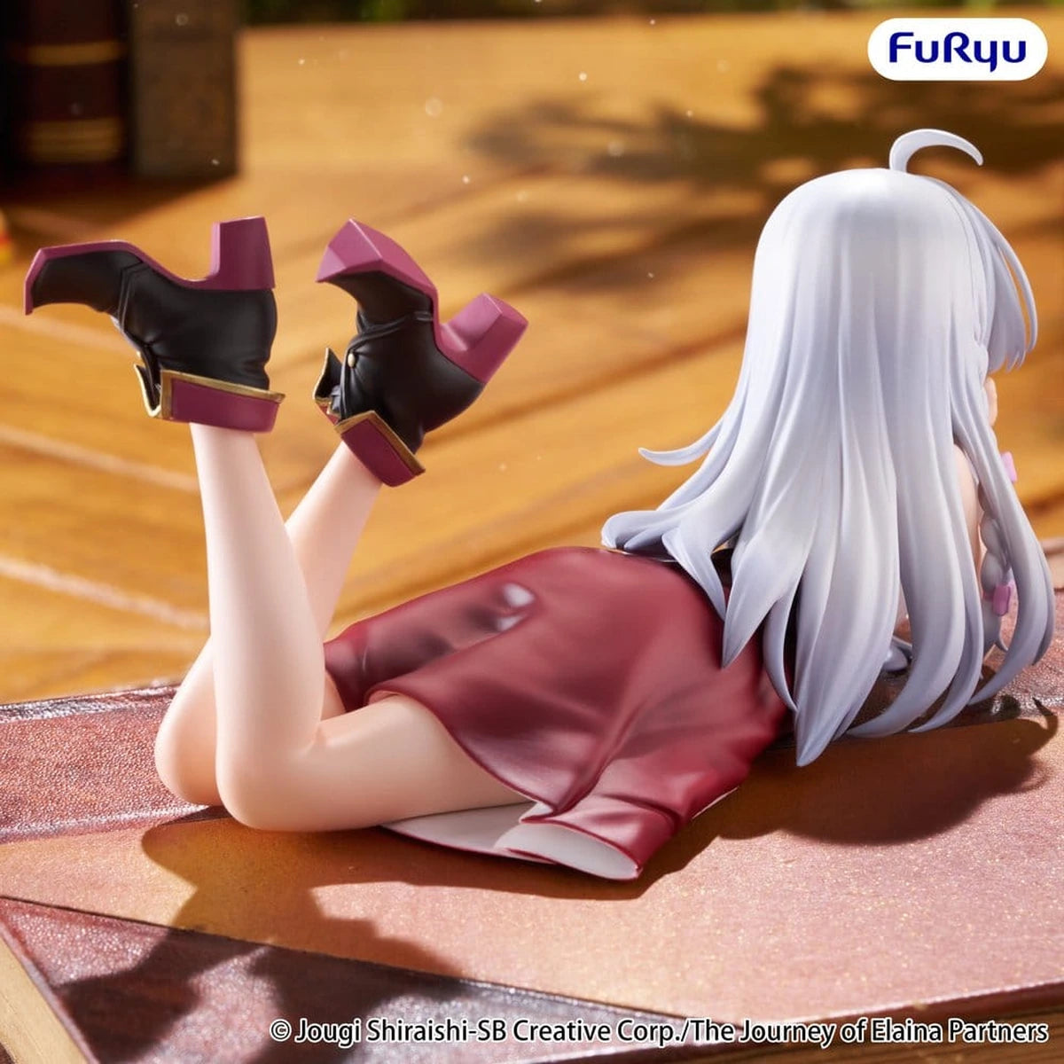 The Journey of Elaina figurine PVC Noodle Stopper Elaina Lying Down Ver. 11 cm - Image 5