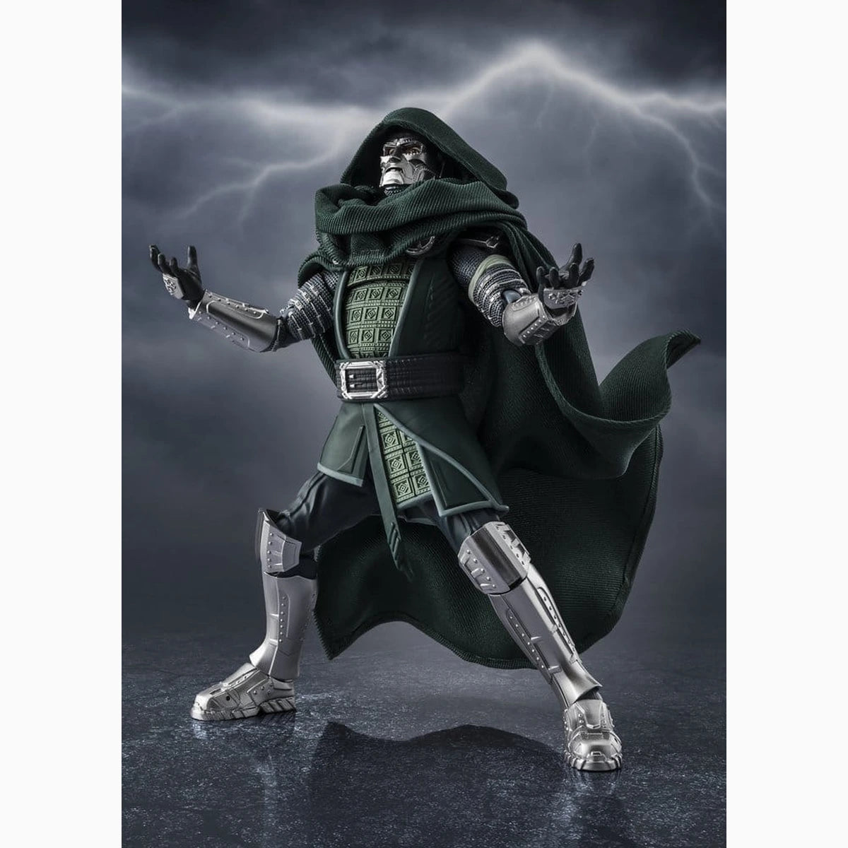 Marvel figurine S.H.Figuarts Doctor Doom (Avengers: Doomsday) 16 cm - Image 4