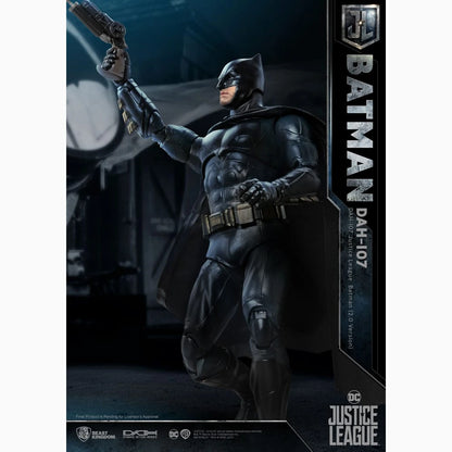 Justice League figurine Dynamic Action Heroes 1/9 Justice League Batman 20 cm - Image 3