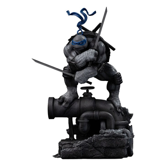 Tortues Ninja statuette 1/10 Art Scale Leonardo Black and White Variant 26 cm heo exclusive - Image 1