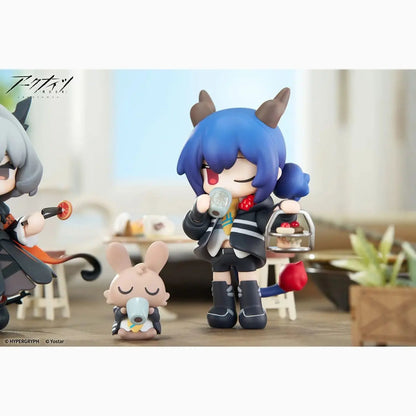 Arknights statuette PVC Would You Like A Dessert? Mini Series Ch'en 11 cm - Image 7