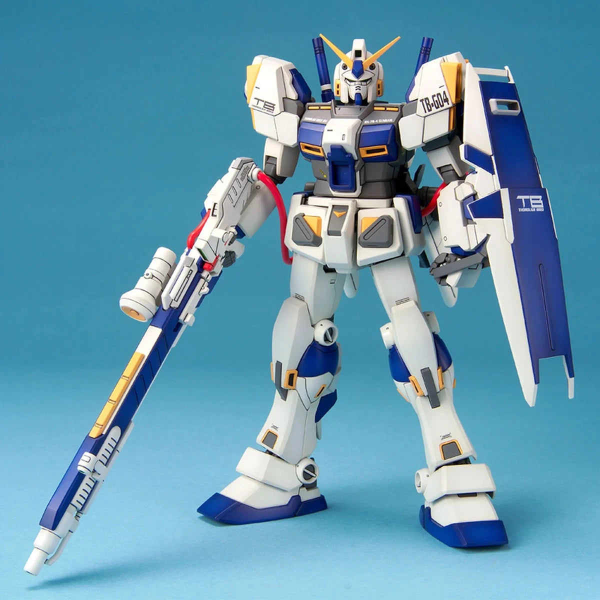 Gundam Gunpla MG 1/100 RX-78-4 Gundam - Image 4
