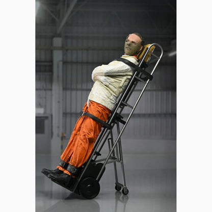 Le Silence des agneaux figurine Dr. Hannibal Lecter (Masked) 18 cm - Image 6
