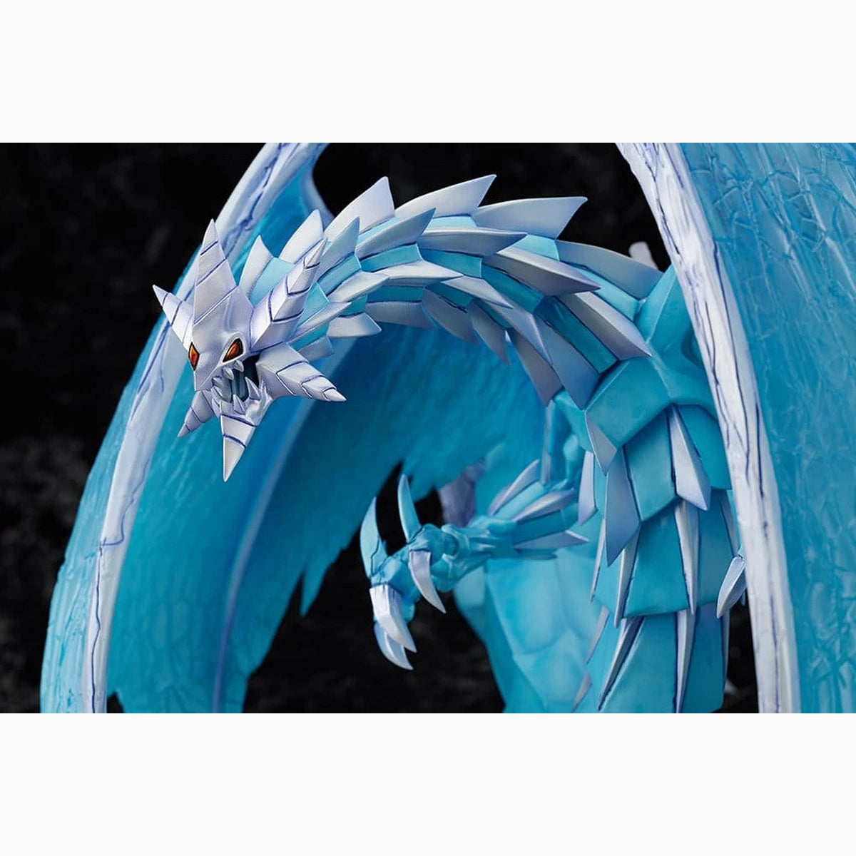 Yu-Gi-Oh! Card Game Monster Figure Collection figurine PVC Brionac, Dragon of the Ice Barrier 26 cm - Image 3
