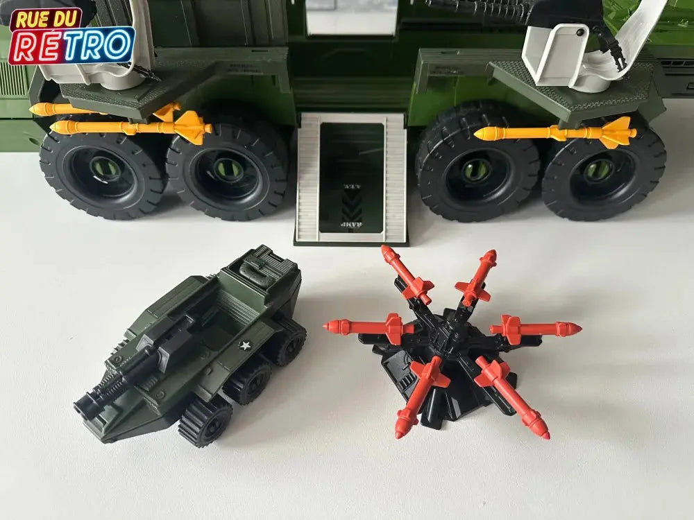 G.I Joe Rolling Thunder Ultimate - Véhicule pour Figurines