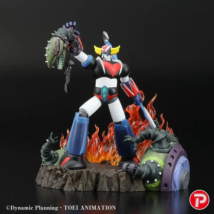 Goldorak Grendizer statuette PVC Scene Selection 01 a cry of Victory 14cm Plex