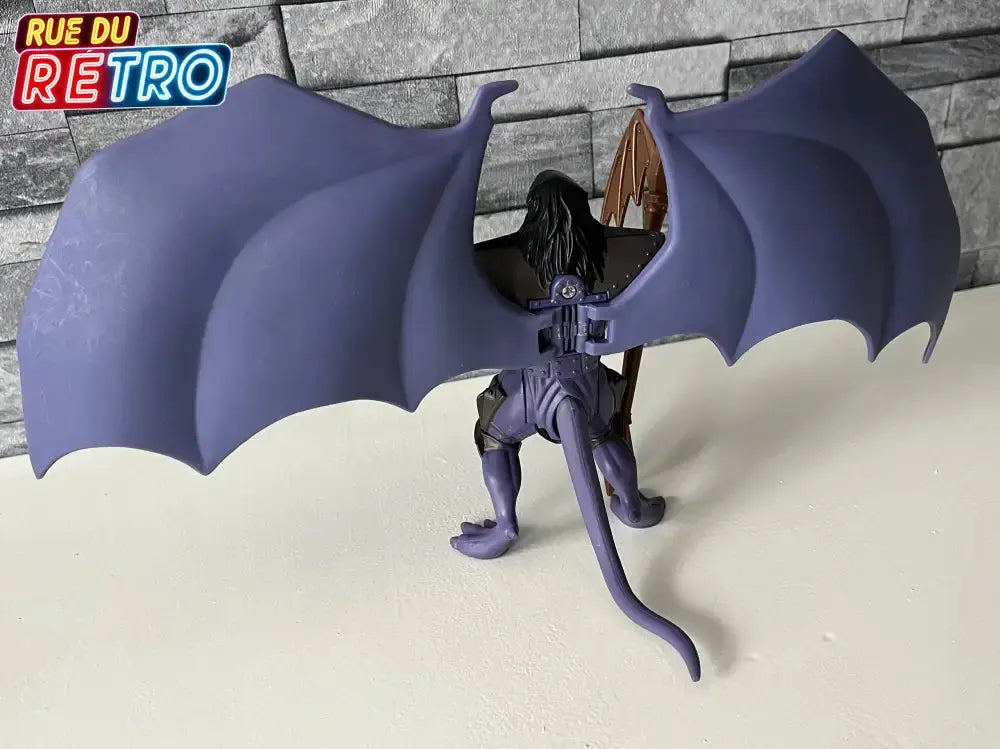 Goliath Mighty Roar / Gargoyles