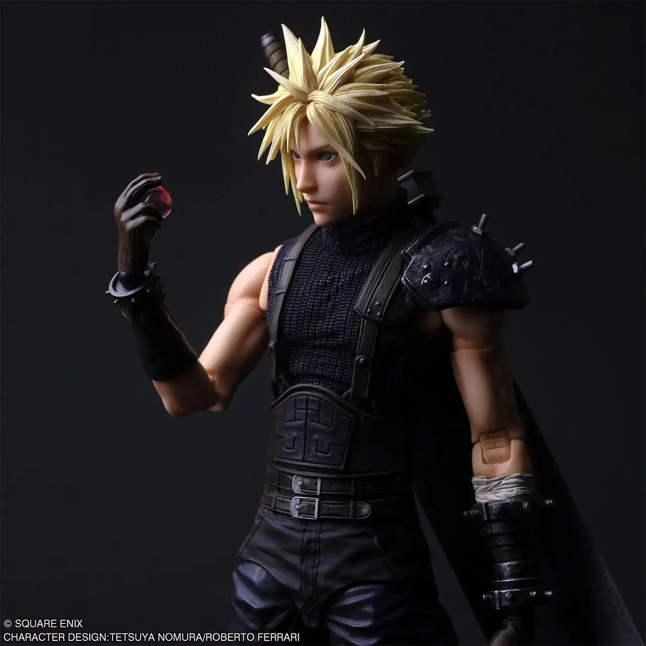 Final Fantasy VII Cloud Strife Rebirth Play Arts Shin figurine 27cm Square Enix