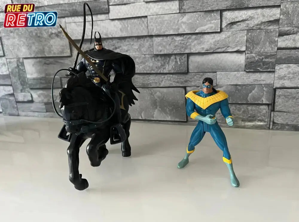 Legends of Batman Dark Rider - Figurine et Véhicule pour Figurine