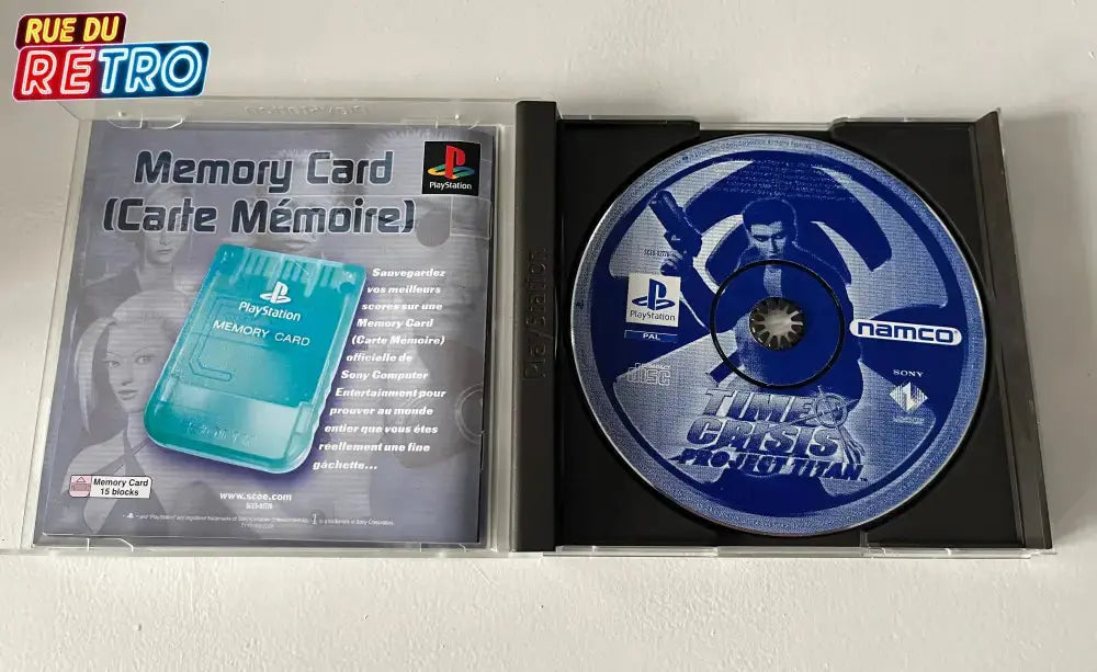 Time Crisis / Project Titan + Guncon PS1 Jeu console et accessoires